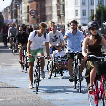 スカンディック ウェバーズ 4*